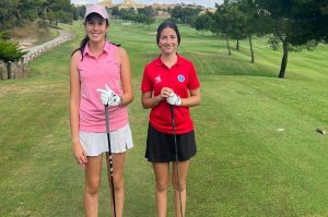 2 GIRLS AT GOLF IBERIAN CAMPS